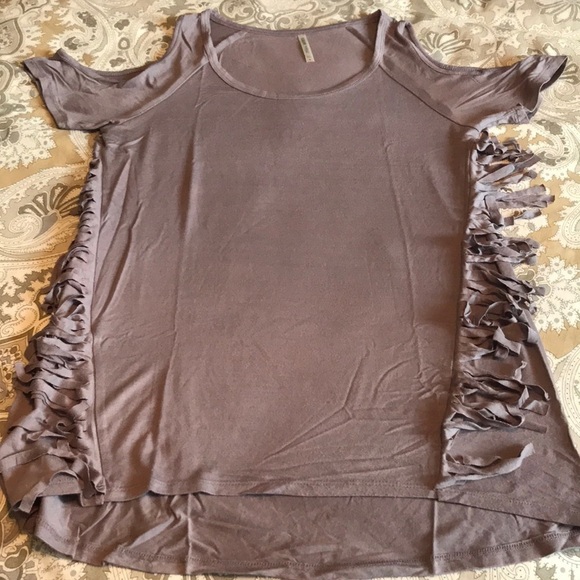 BNWOT lavender cold shoulder tunic - Picture 1 of 6